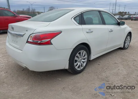 2015 Nissan Altima 2.5 S from USA, damaged, VIN 1N4AL3AP9FC599311